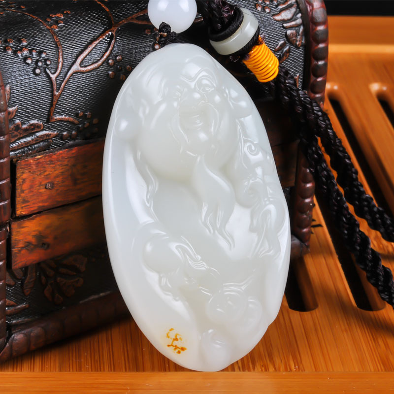 Xinjiang Wada White jade The pieces White jade Mammon Handle piece Seed material Playing pieces Handle piece Play rope