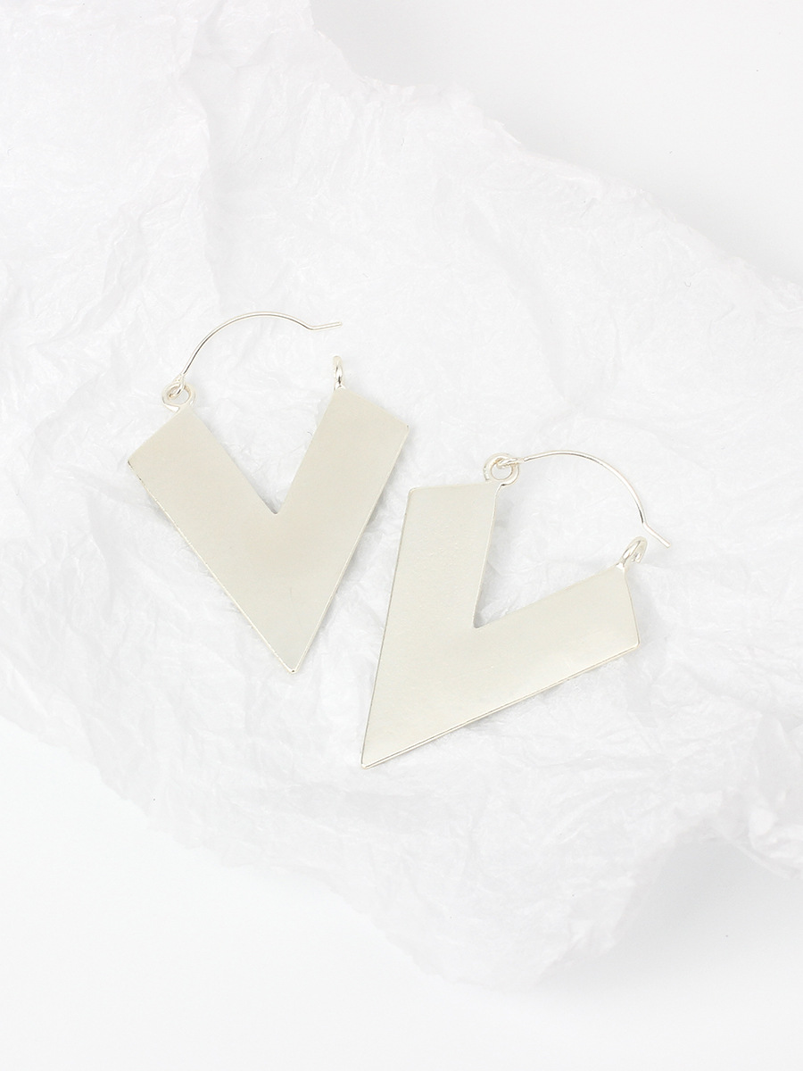 Fashion Style Hot Selling Simple And Beautiful Triangle Irregular Pattern Earrings Wholesale