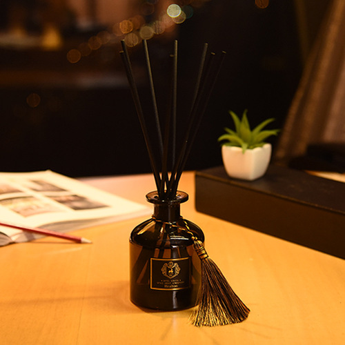 Manufacturer wholesale hotel fireless aromatherapy home aromatherapy set office tassel style large capacity 120ml