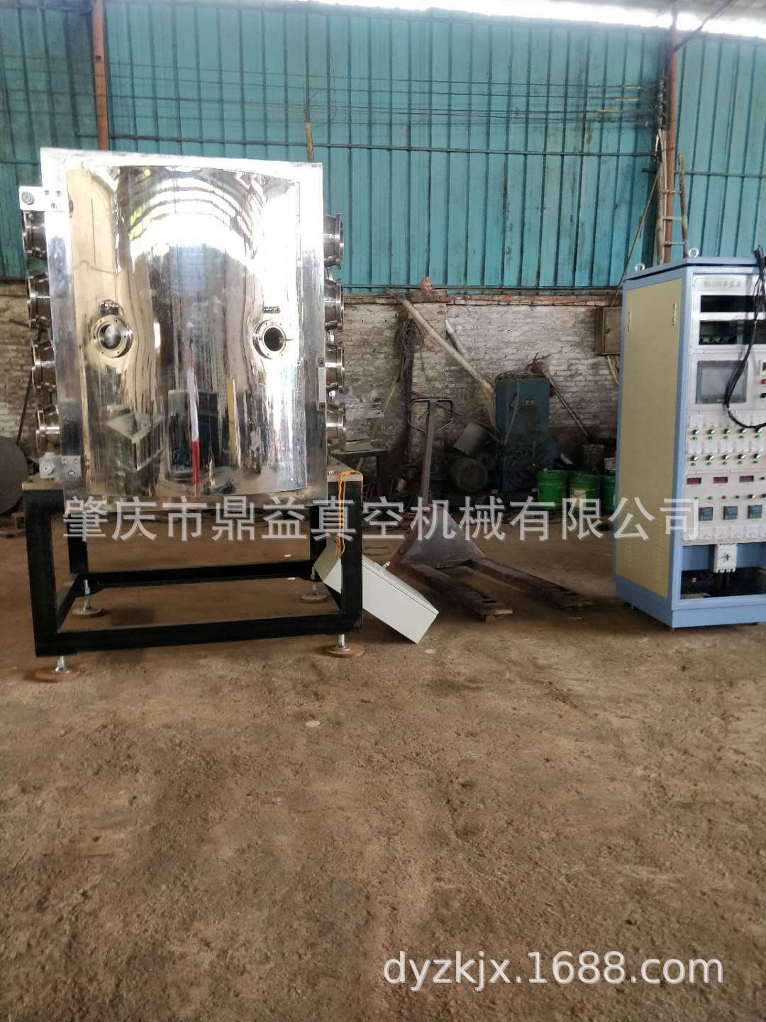 多弧真空镀膜机PVD 五金制品多弧真空镀膜机专用设备 真空镀膜机
