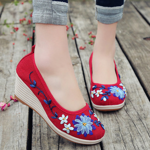 Chinese folk dance hanfu embroidered shoes Beijing shoes white high heeled women shoes national cotton hemp women shoes
