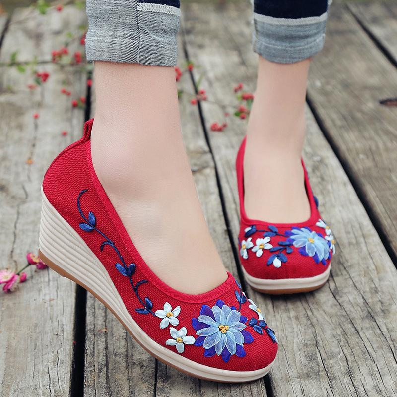 Chinese folk dance hanfu embroidered shoes Beijing shoes white high heeled women shoes national cotton hemp women shoes