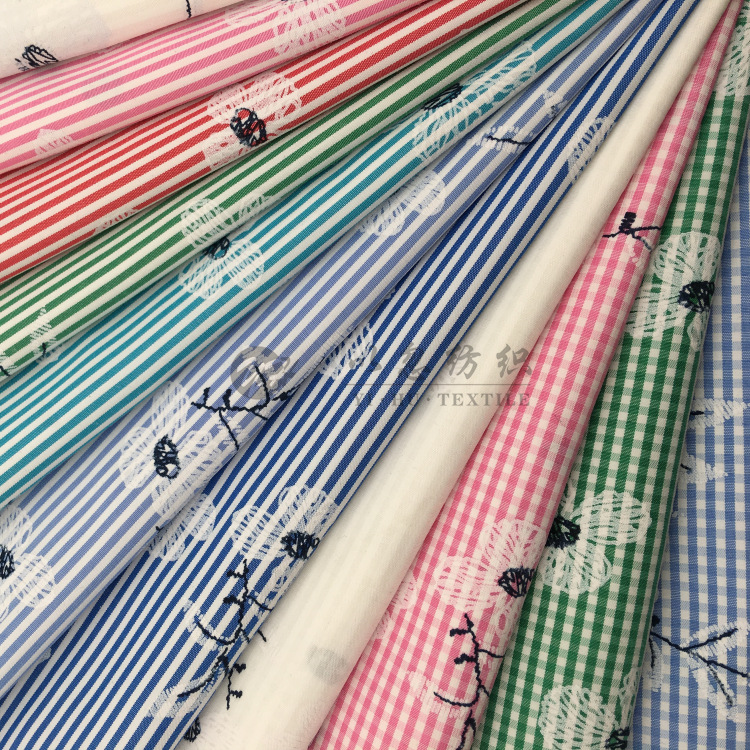 【植物印花】0.2CM条格 超细旦底布 19年春夏款 童装衬衫裙装面料