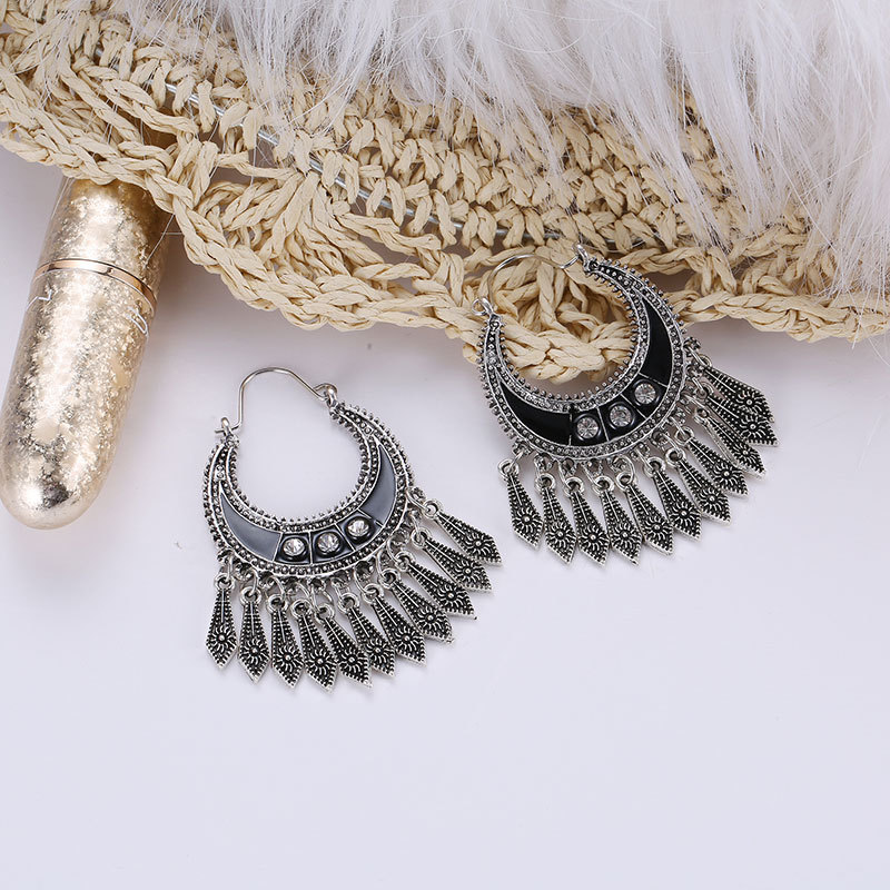 New Ethnic Style Tassel   Fashion Bohemian Black Diamond Small Arrow Pendant Earrings display picture 4