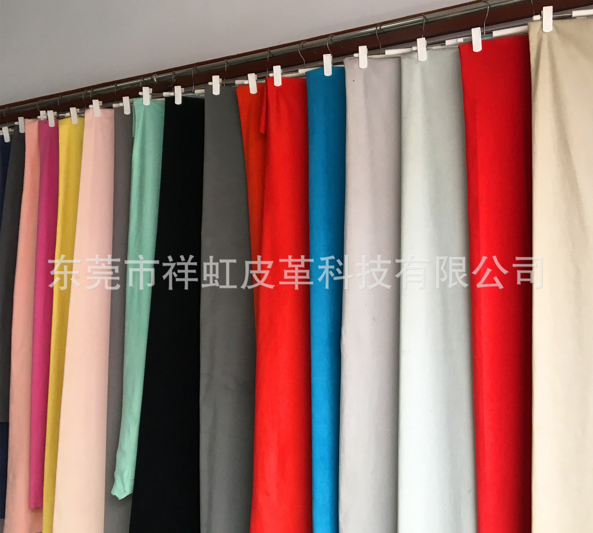 厂家直 销大量现货拉米PU 布底PU 针织弹力底 电子包装文具皮套料