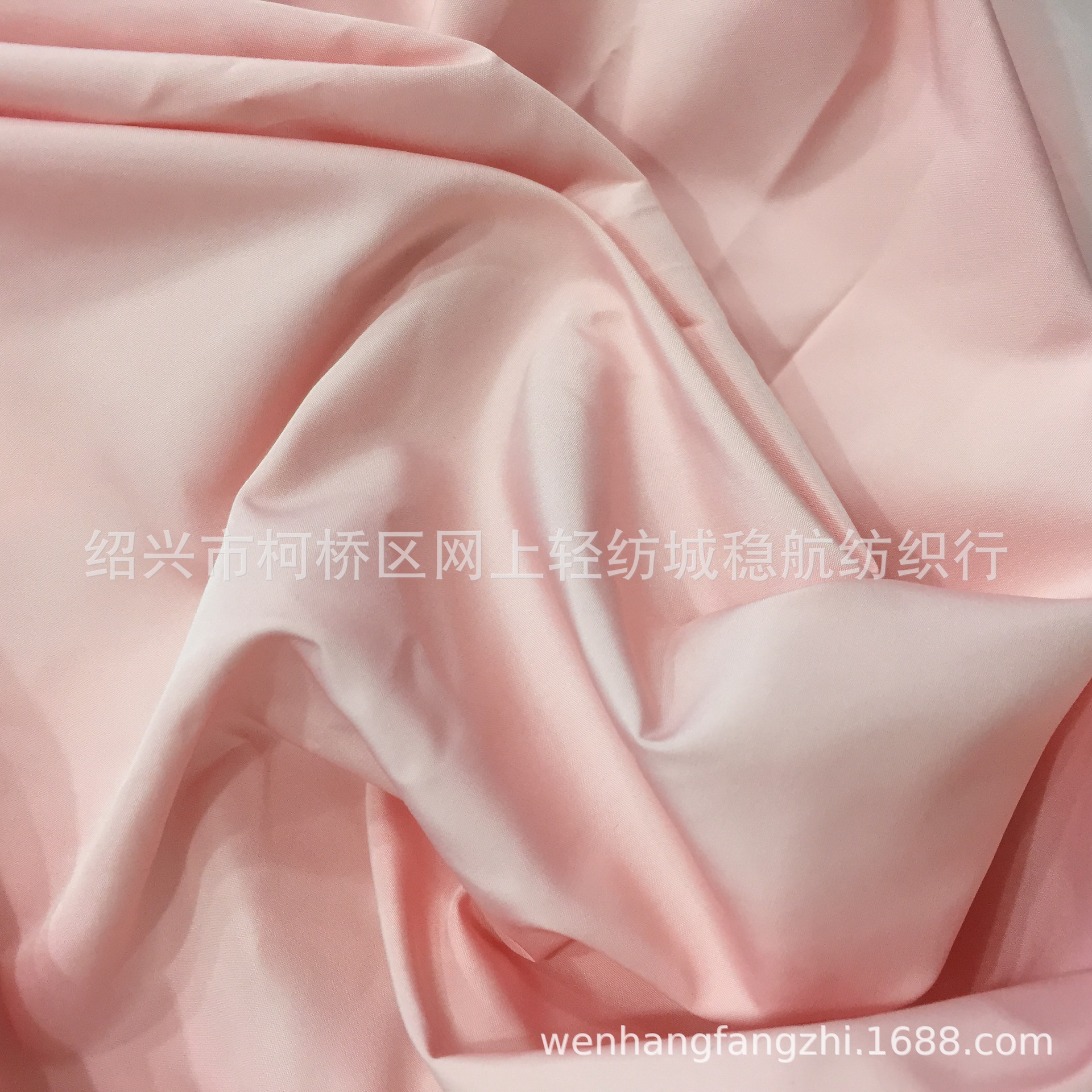 染色现货男女装羽绒服棉衣外套涤纶服装面料 50D防水绒感记忆布料