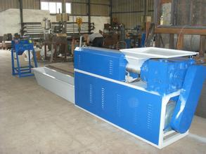 供应高性能LED专用贴片灯带挤出机，品质有保障