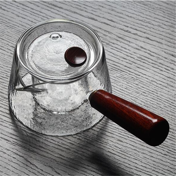 Glass teapot