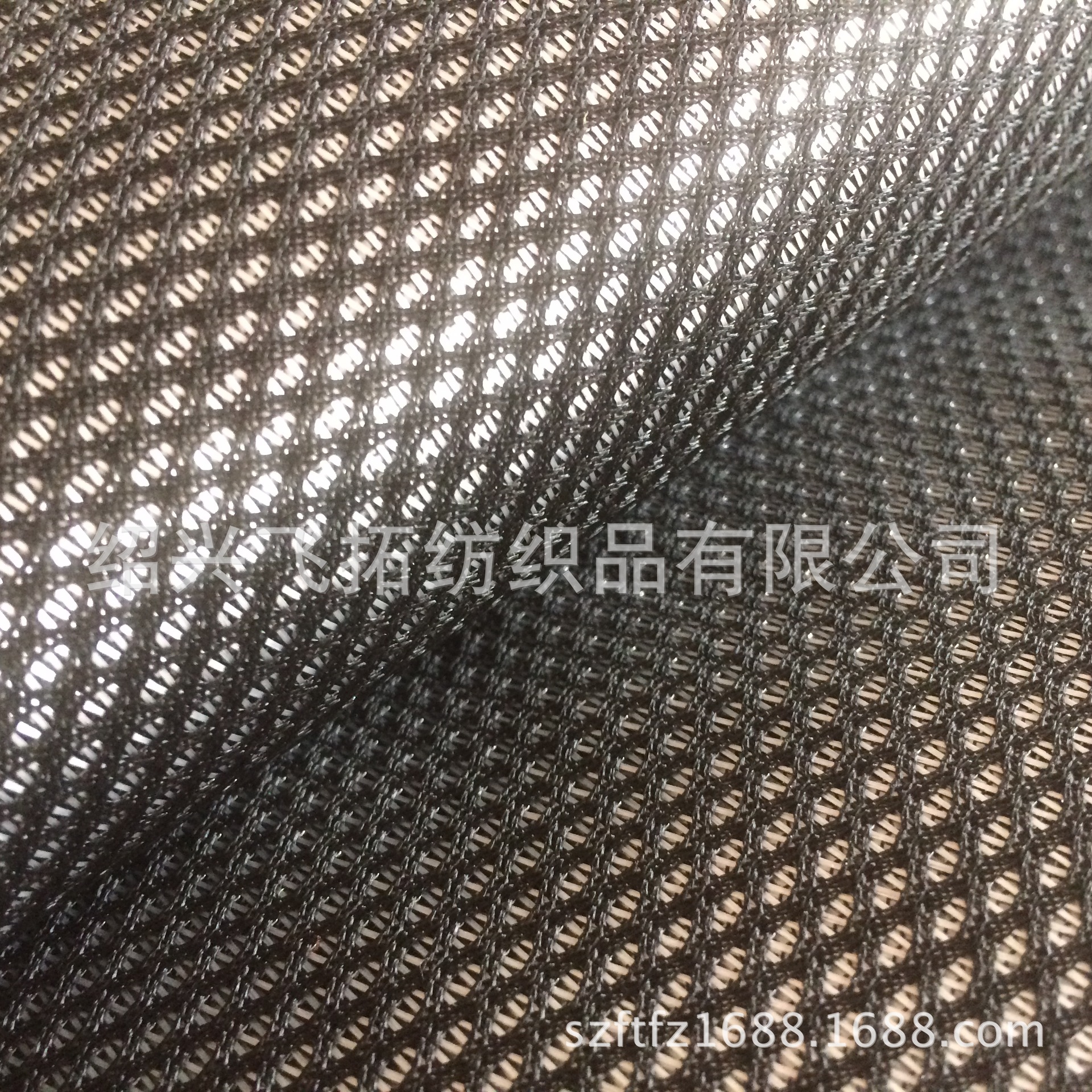 厂家直销 150gsm 经编有光鸟眼布 开发 反光面料 荧光面料