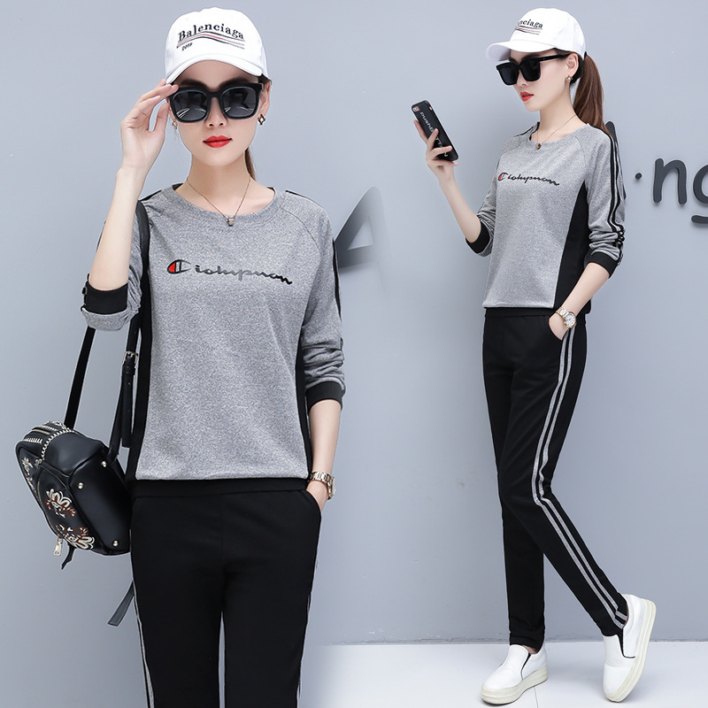 Costume femme en Fibre de polyester - Ref 3334475 Image 1