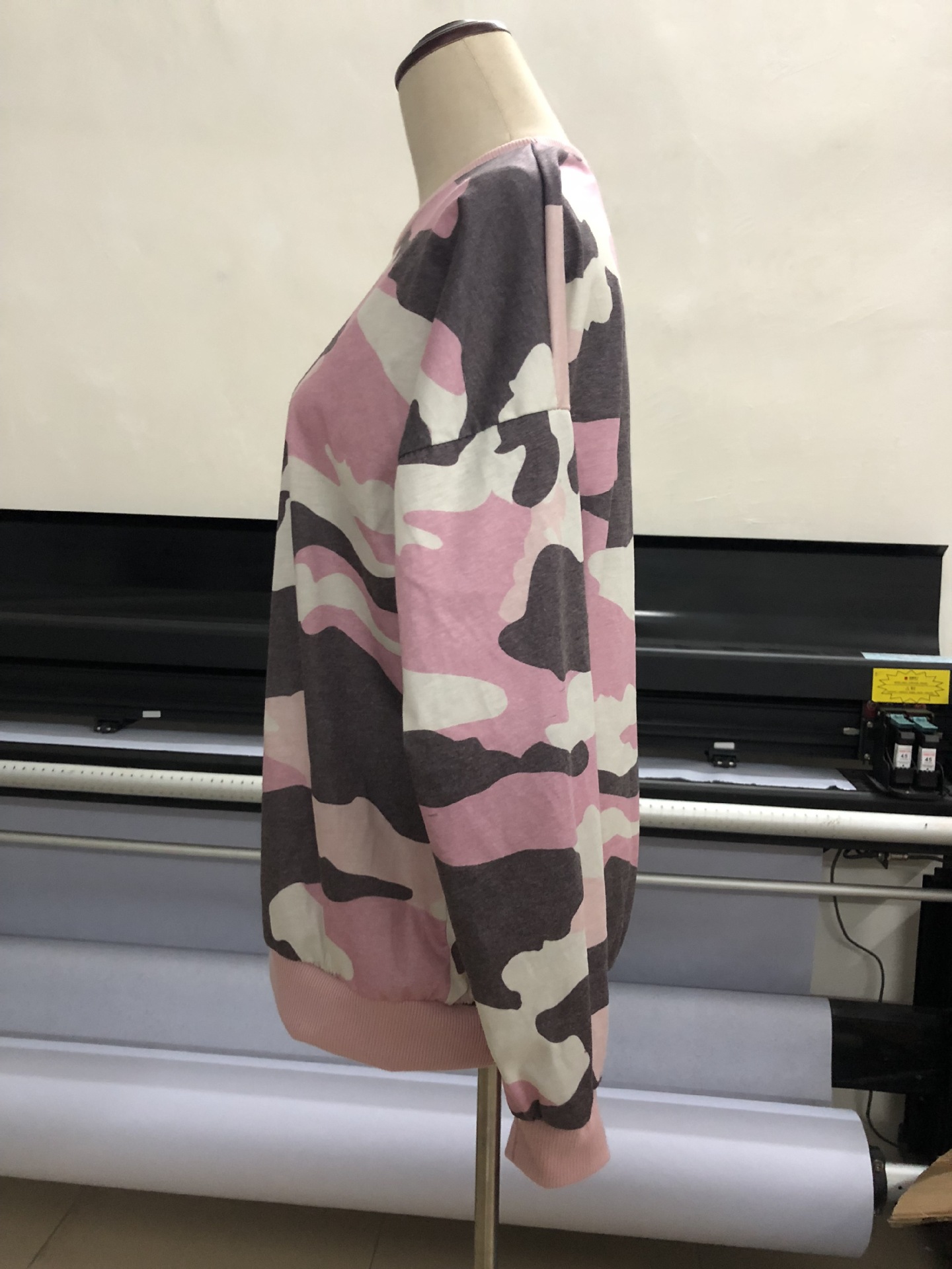 Title 11, Autumn And Winter Print Round Neck Long-sleeved...