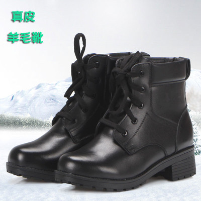 2017 Autumn and winter new pattern genuine leather Short tube Women's Boots The thickness of the bottom keep warm wool Riding boots Cotton-padded shoes On behalf of