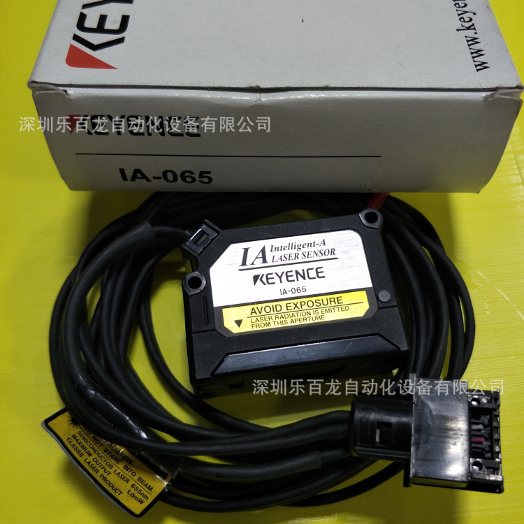 基恩士IA-065激光传感器现货实拍全新原装