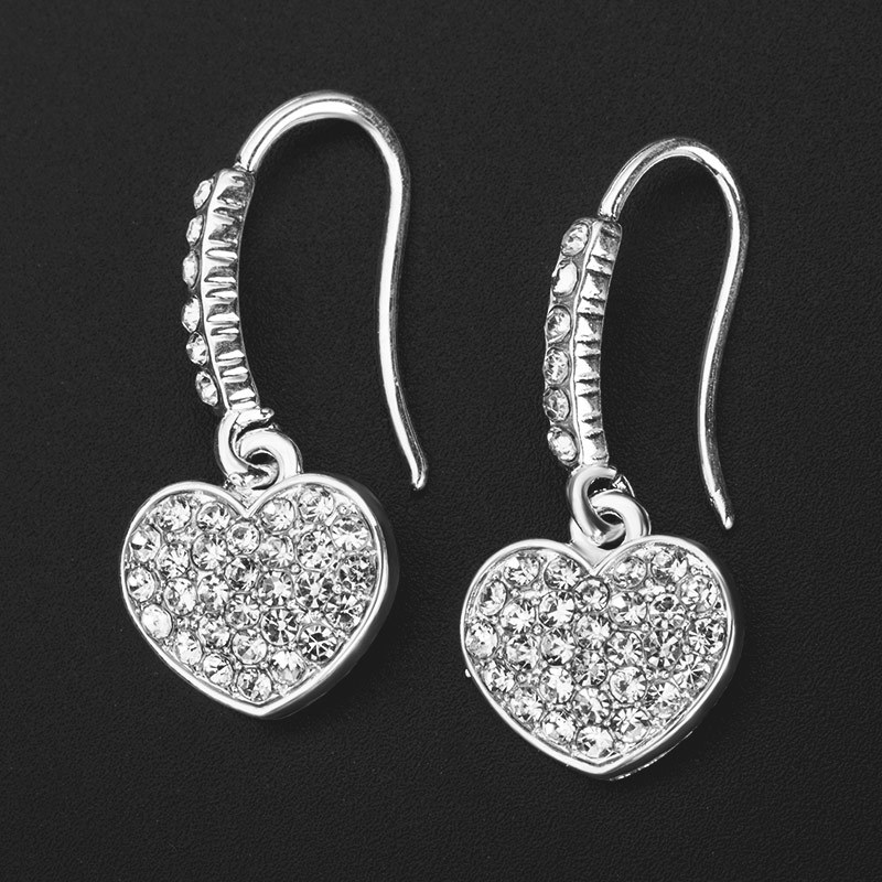 Aretes Plateados Simples Y Elegantes Llenos De Diamantes Con Forma De Corazón Y Gancho Para El Oído display picture 8