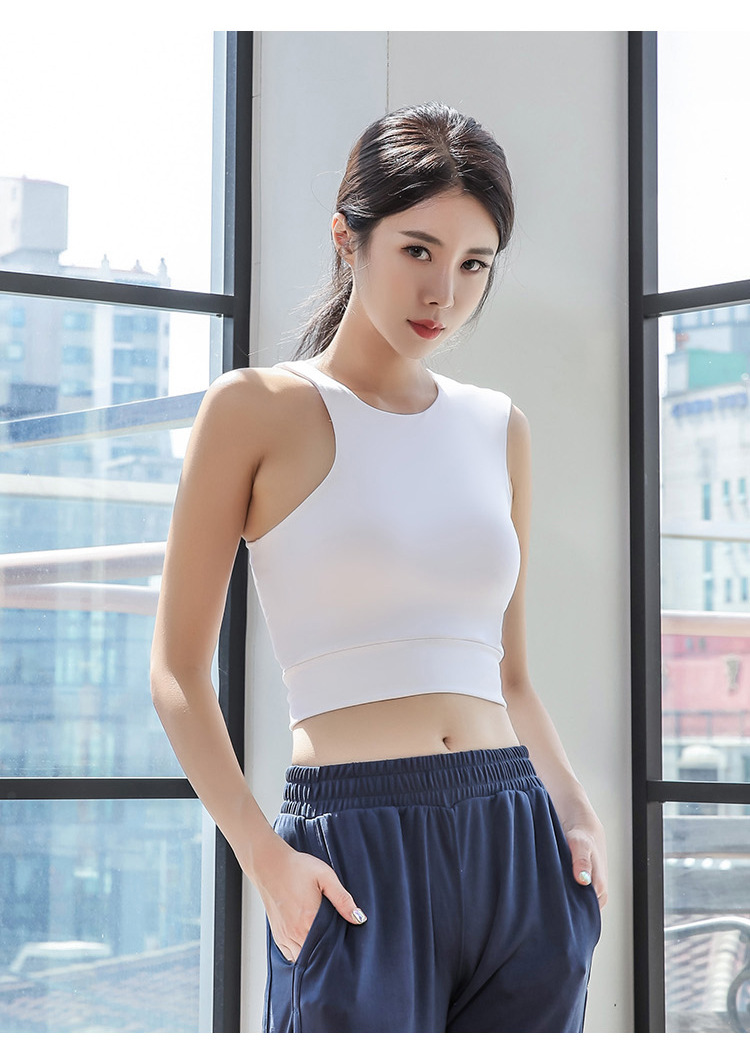 Shock-Absorbing Sports Bra Image 6