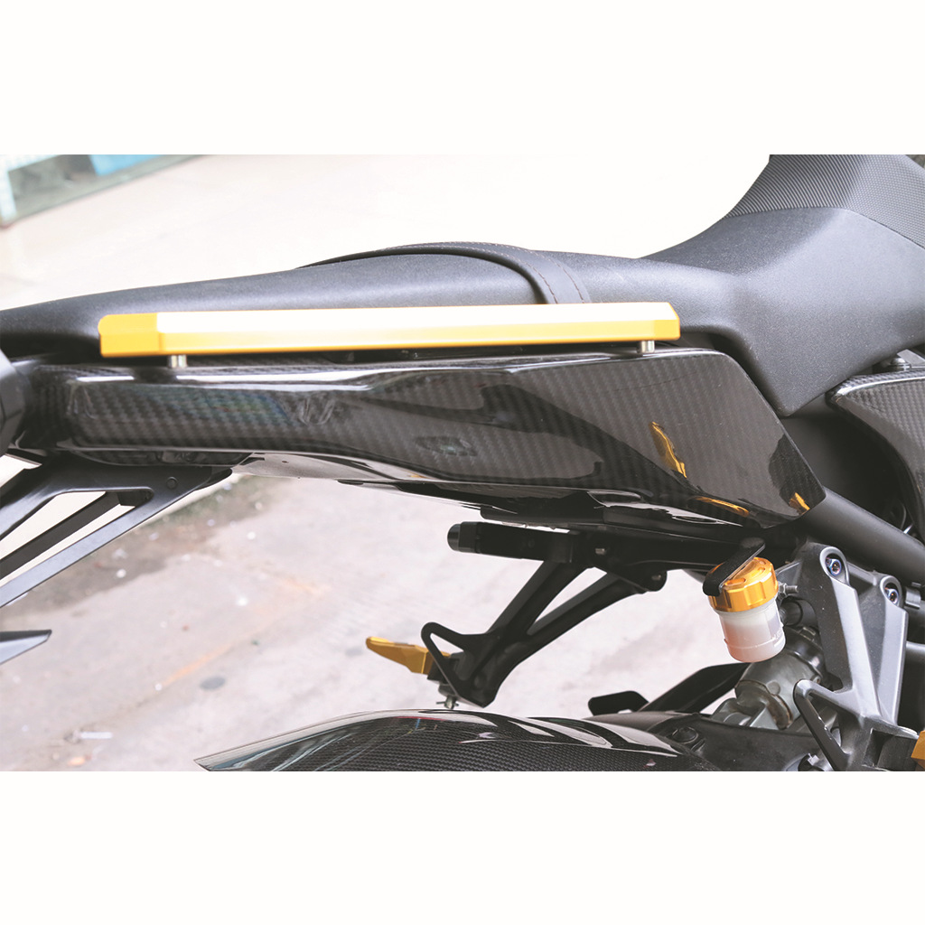 apply yamaha Yamaha mt09 motorcycle carbon fibre Modified pieces Base plate body