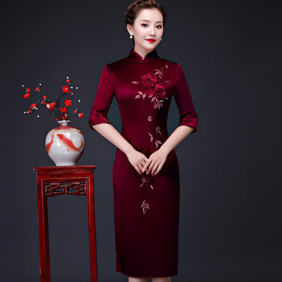 Traditional Chinese Dress Qipao Dresses for Women Embroidered wedding banquet wedding Qipao wedding wedding wedding mother in law Qipao skirt