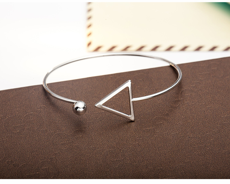 Bangle Explosion Models Geometric Hollow Triangle Bracelet Copper Gold-plated Silver Black Female Bracelet display picture 8