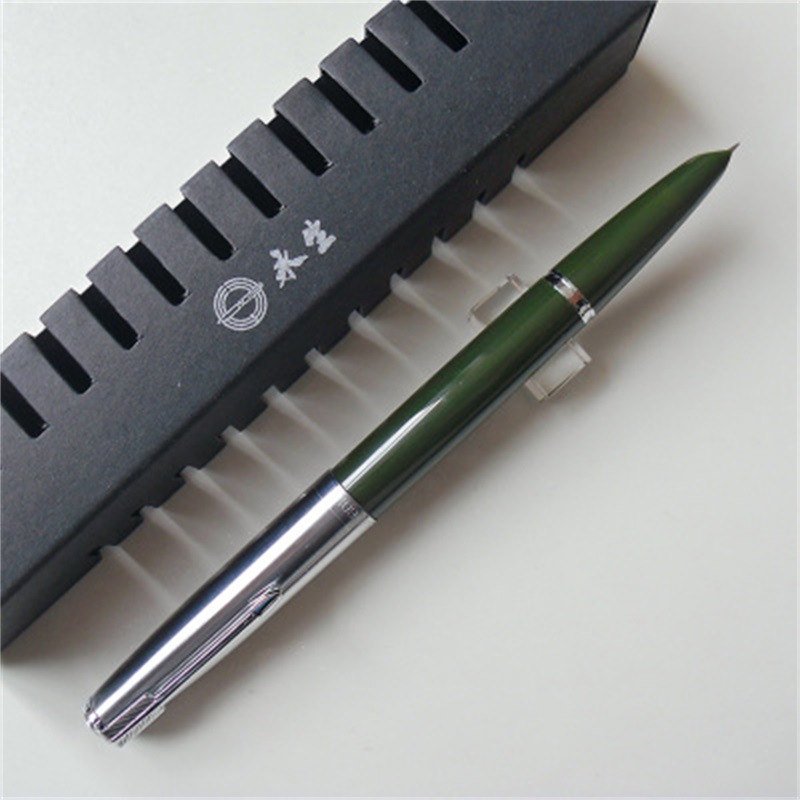 军绿铱金笔