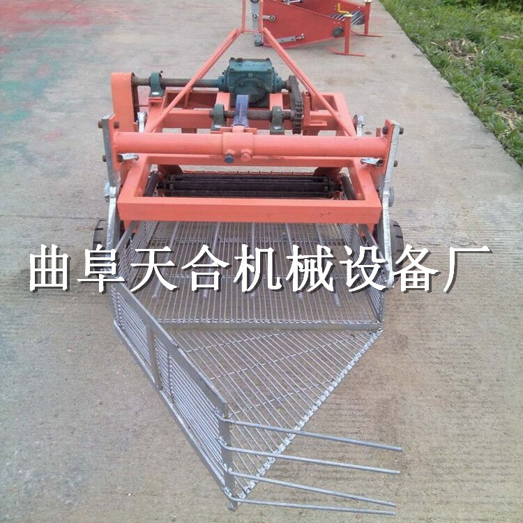 农业平地种花生收获机四轮带动链条花生收获铺放机自走式省人工