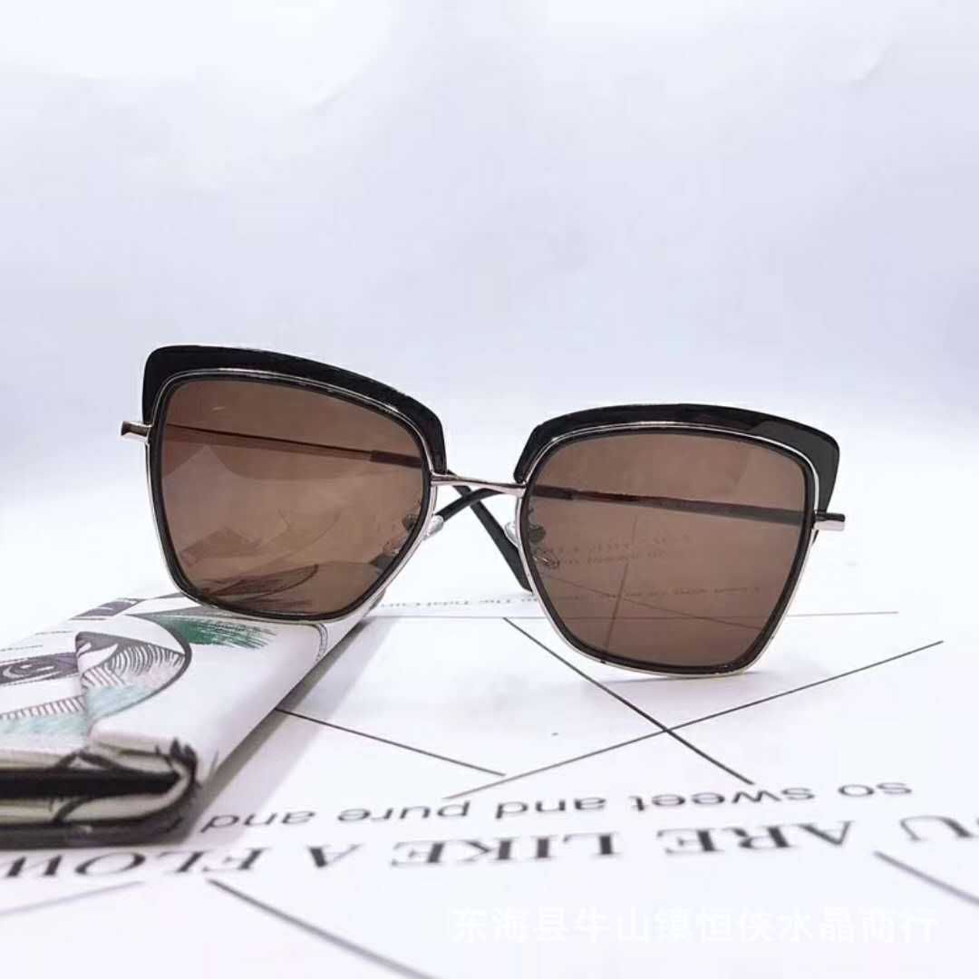 猫型时尚简约款水晶眼镜 三色可选  大镜框修饰脸型 爱猫人士首选