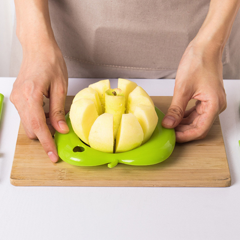 Gadget cuisine - apple coupe trois pièces style ancien  - Ref 3406105 Image 3