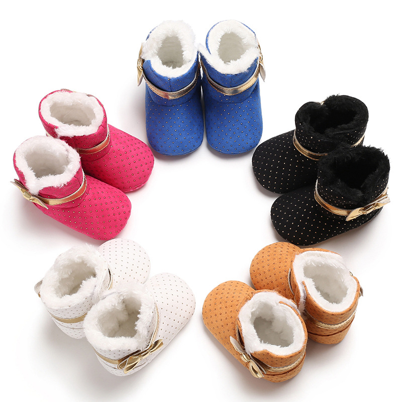 冬季0-1岁女宝宝鞋软底防滑保暖加绒雪地靴婴儿学步鞋 一件代发
