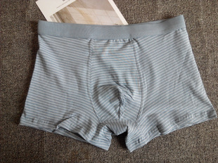 ���Q��ʿĪ������ƽ�ǃ�ѝ�ĽǶ�ѝ͸������һ�����l΢�����l