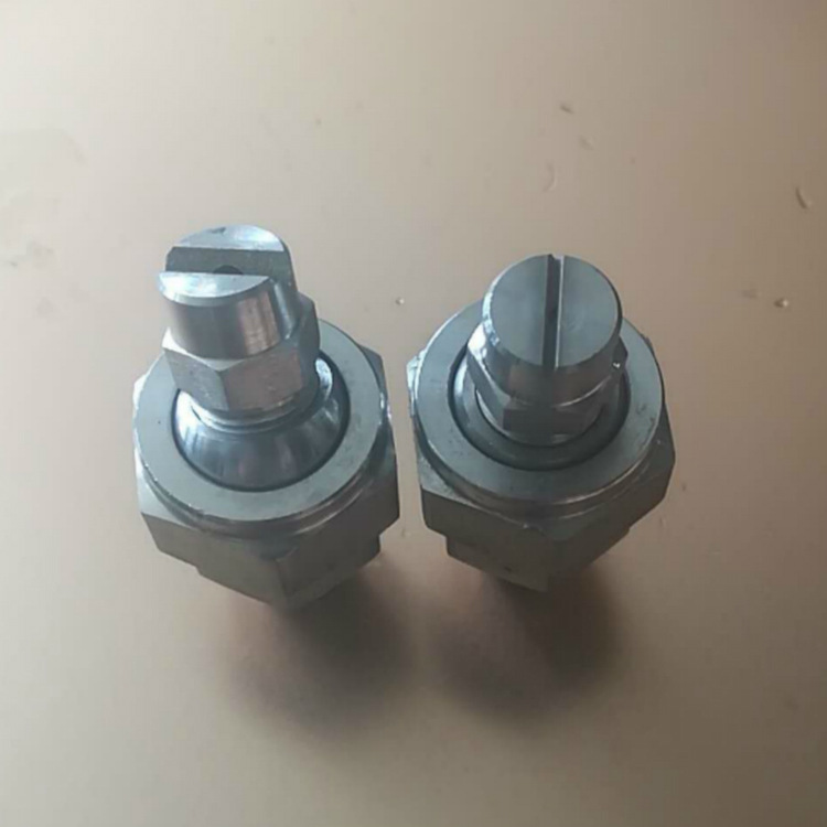 山东扇形喷嘴厂家 低价直销实心锥雾化喷头不锈钢喷嘴 脱硝喷枪等