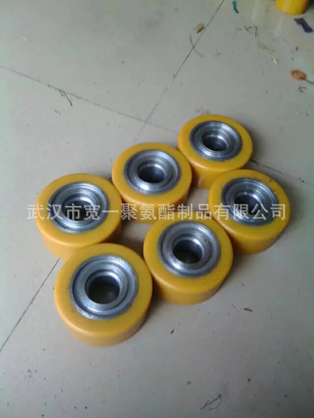 供应浙江温州铁轮包胶、铝轮包胶、铁芯包胶、输送轮包胶