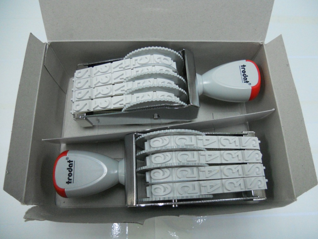 ��Ʒ׿��15154Gӡ�� �ָ�15MM 4λ����ӡ�� Trodat �ɵ������� 