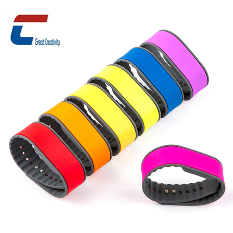 Two-color silicone bracelet for amusement parks
