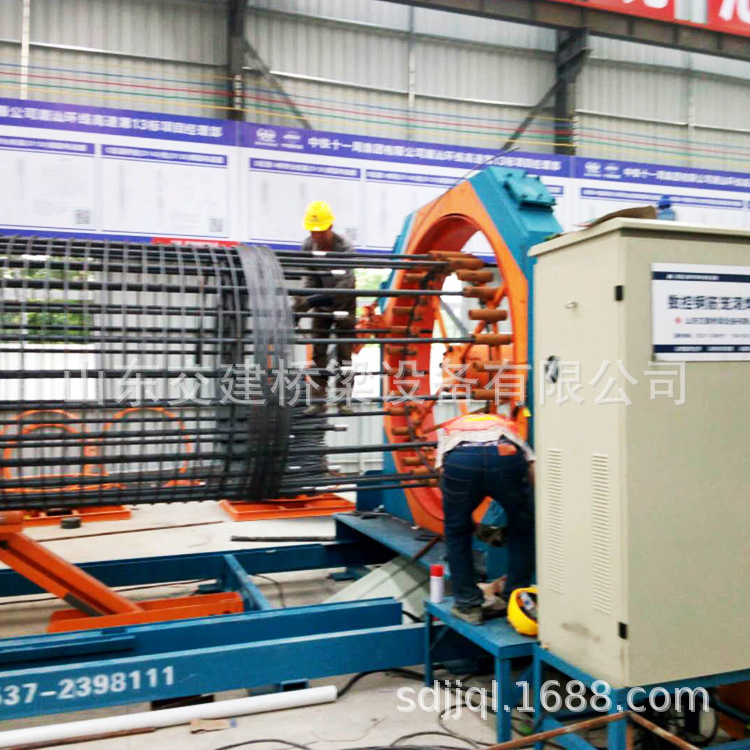SJG2000 CNC steel cage rolling welding machine 3.jpg