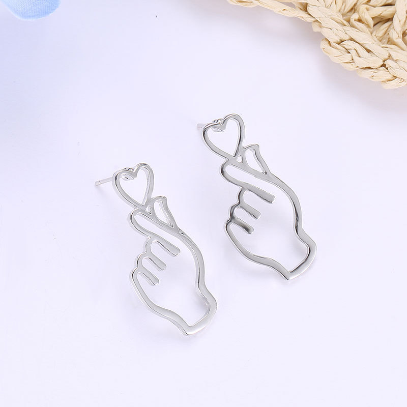8g Weight Drop Earrings Classification 1 Pair Quantity Daily Occasion Alloy Material Gesture, Heart Shape Pattern Women'S Gender Plating Design Simple Style Style 1 Pair Simple Style Gesture Heart Shape Alloy Plating Women's Drop Earrings 7