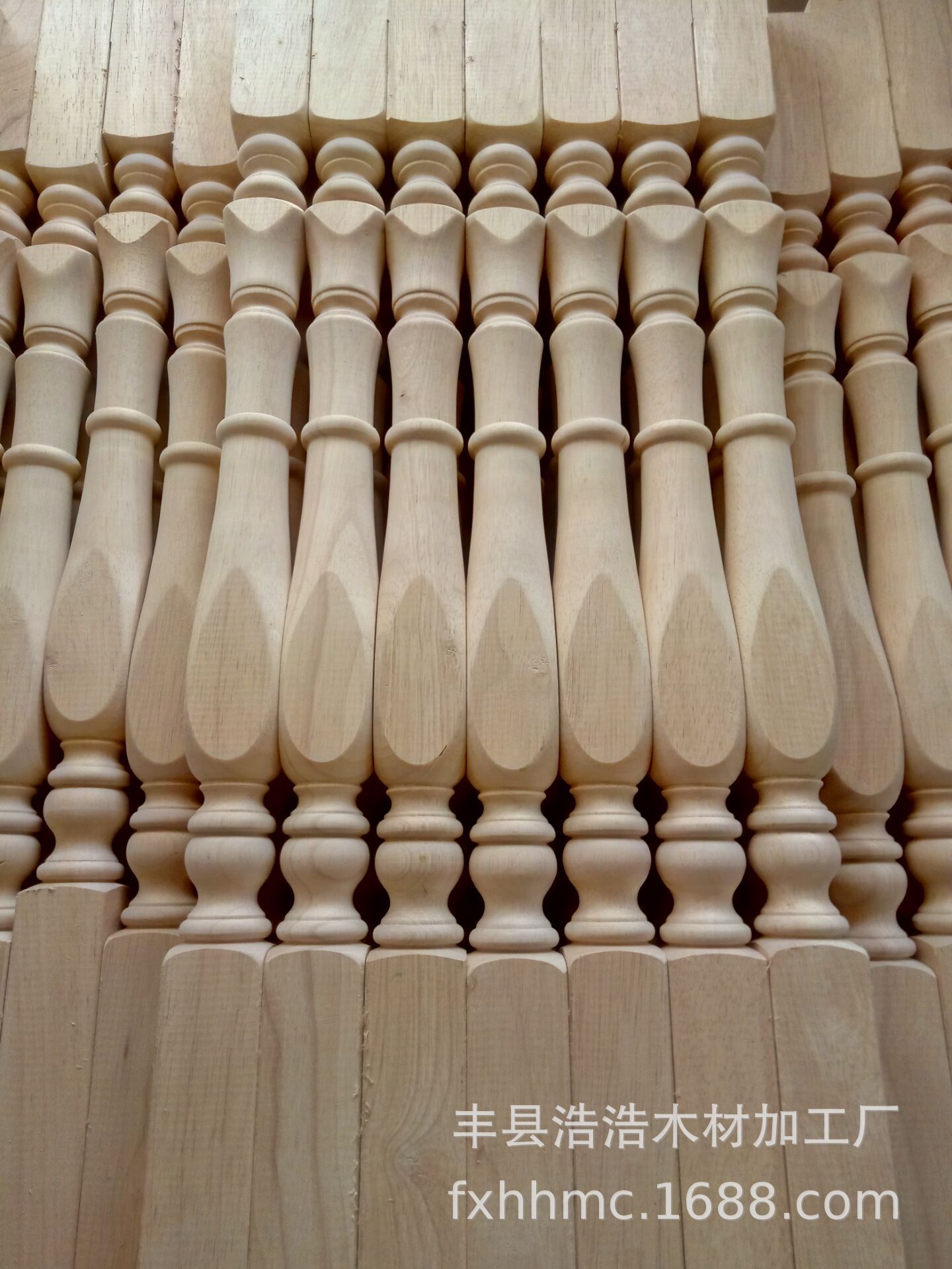 household Wooden stairs Column Handrail Customized wholesale household Beech Wooden stairs Handrail Column Customized