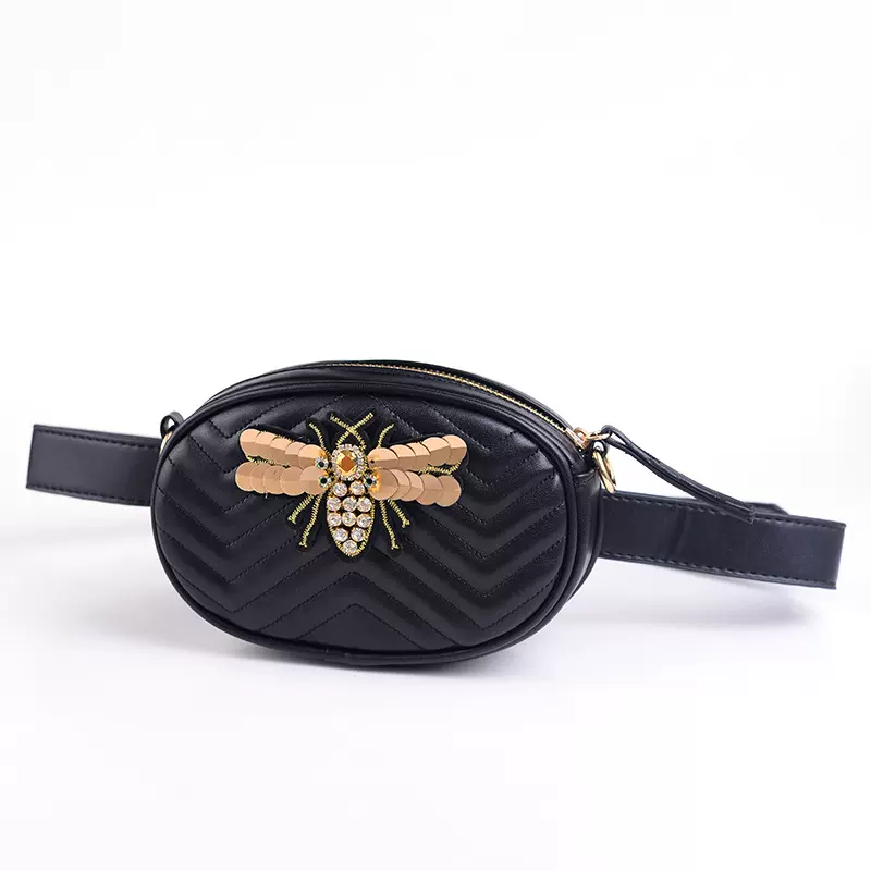 明星同款女士包包 2018新款个性时尚迷你椭圆包胸包单肩斜挎女包