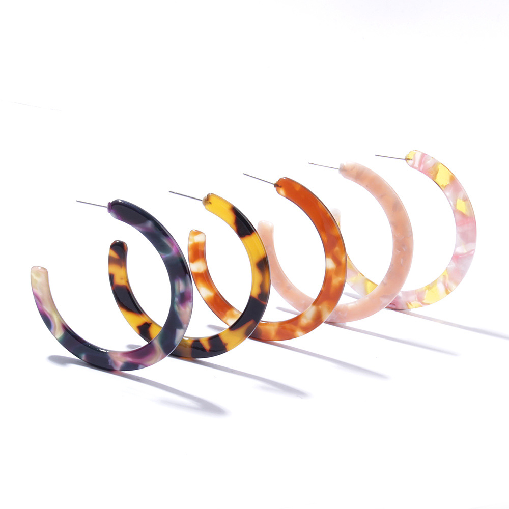 Korean retro minimalist leopard print C-shaped acrylic acetate emicircle earrings