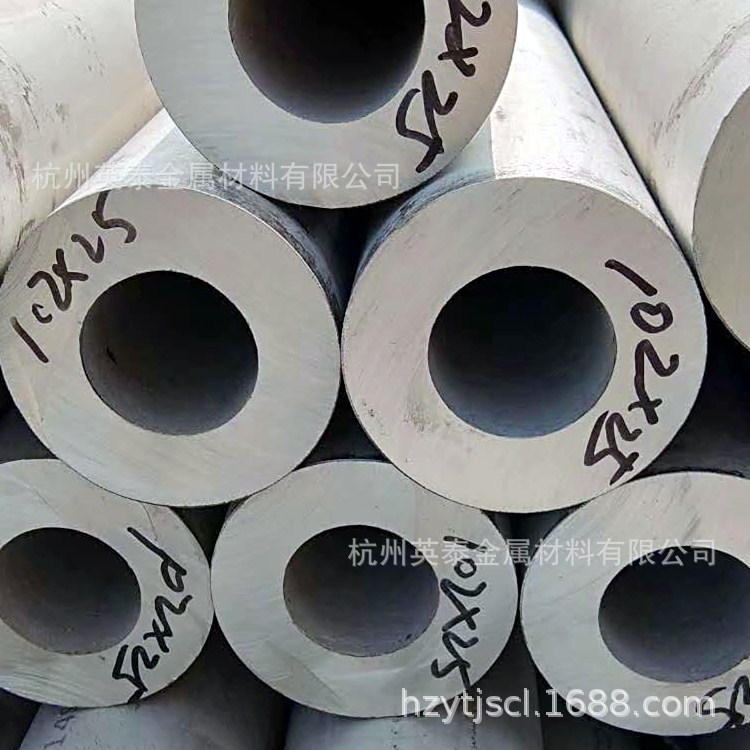 批发304不锈钢方管，304不锈钢焊管，304无缝钢管（便宜促销）