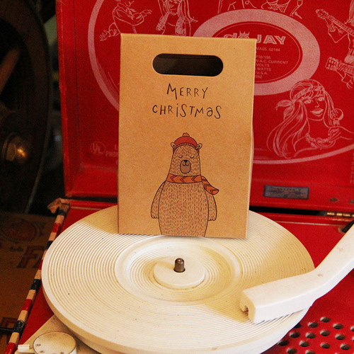 Retro kraft paper cartoon Christmas gift box socks scarf accompanying gift box storage cookie handbag