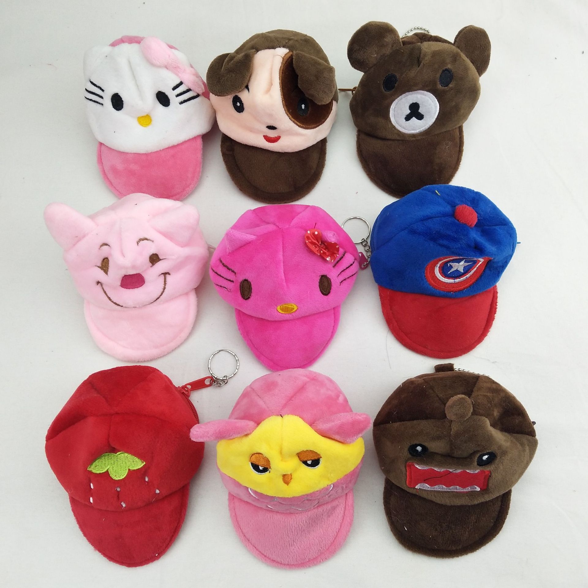 厂家直销创意毛绒帽子零钱包刺绣卡通动漫形象多款多色可选公仔