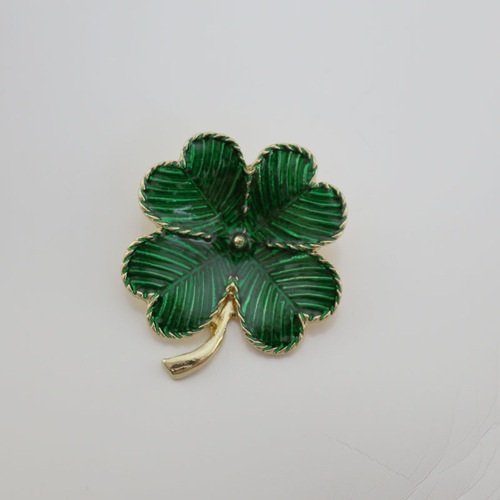 European and American vintage green enamel four-leaf clover brooch corsage