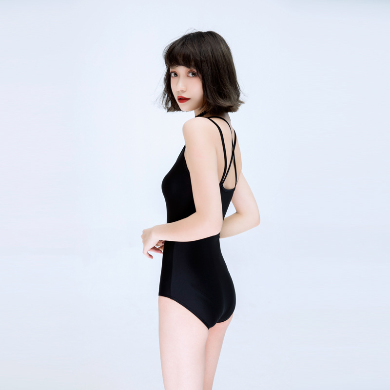 2018 Skirt Conjoined Bikini Swimsuit lady Two piece set conservative Gather sexy Swimwear On behalf of