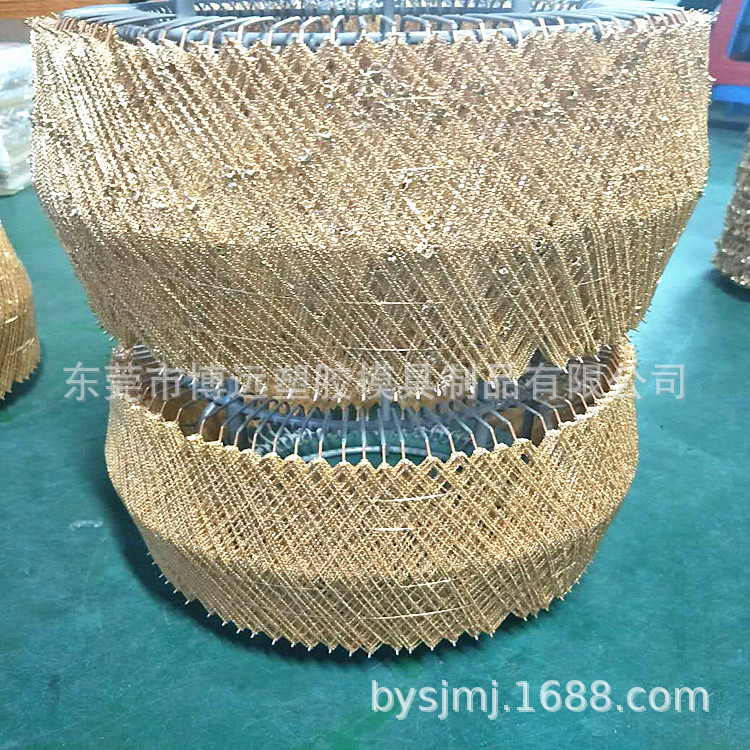 东莞真空电镀厂  保色镀金   塑胶五金uv七彩幻彩电镀