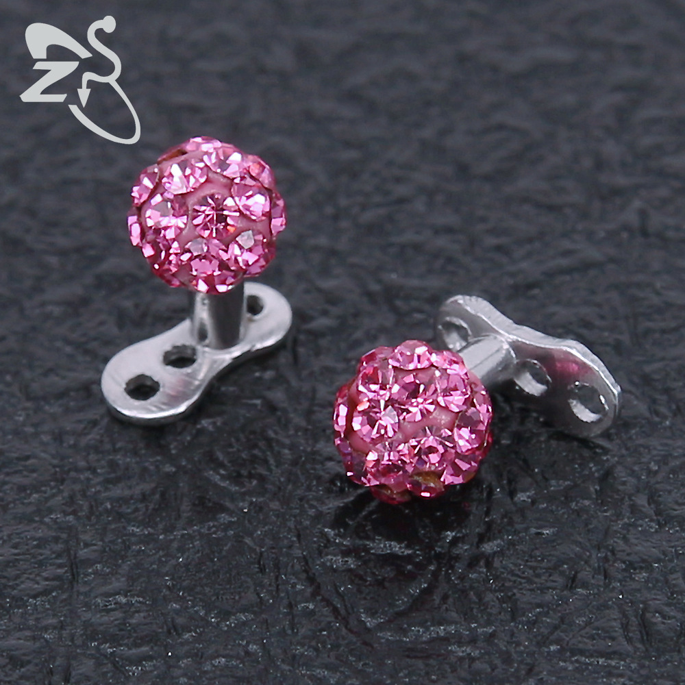 16G labret stud size and finish detail