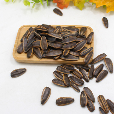 帶殼熟葵花子水煮五香焦糖白皮不髒手零食瓜子廠家直銷10斤包郵