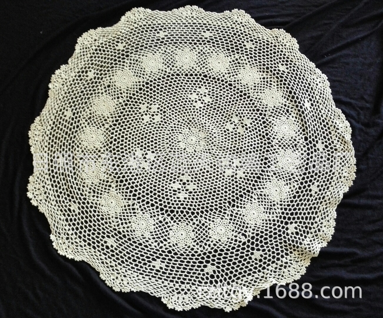 供应钩针桌布台布、手钩编织桌布、钩针棉线餐垫杯垫