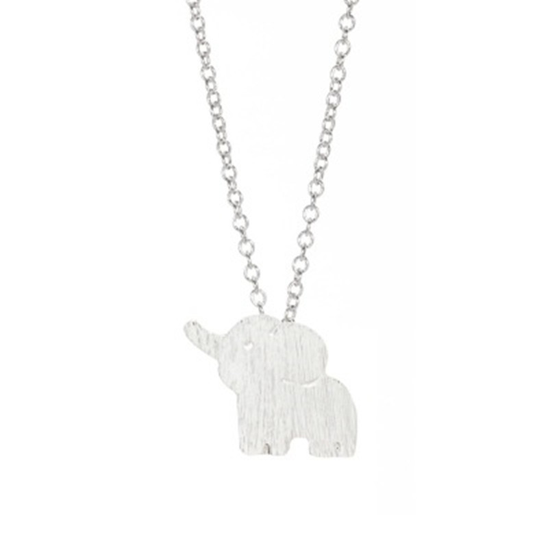 Hot Sale Cute Elephant Necklace Eco Alloy Electroplated Gold Necklace Clavicle Chain Wholesale display picture 7