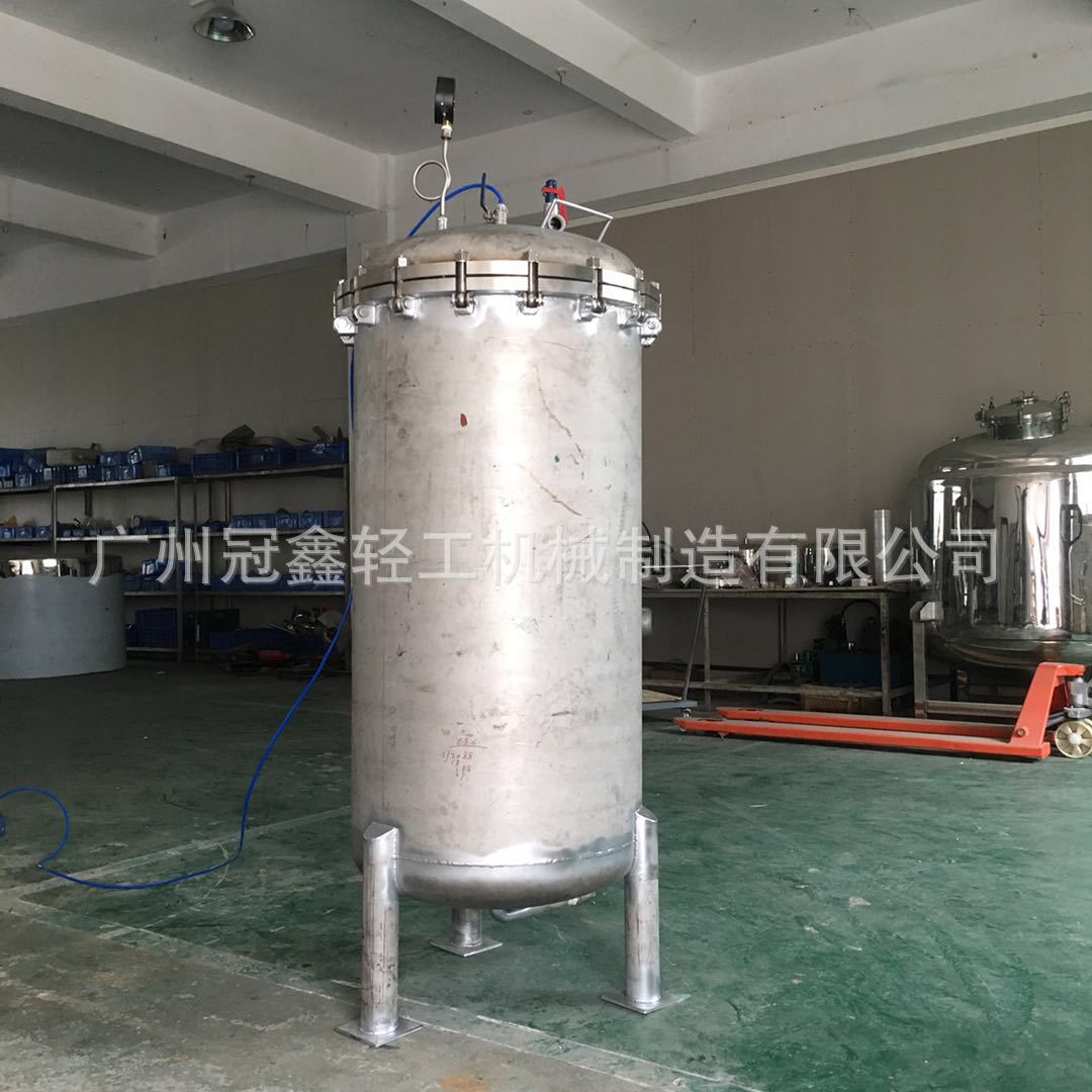 化工压力储存罐 立式双层保温耐压储液罐 密封发酵储存罐 暂存罐