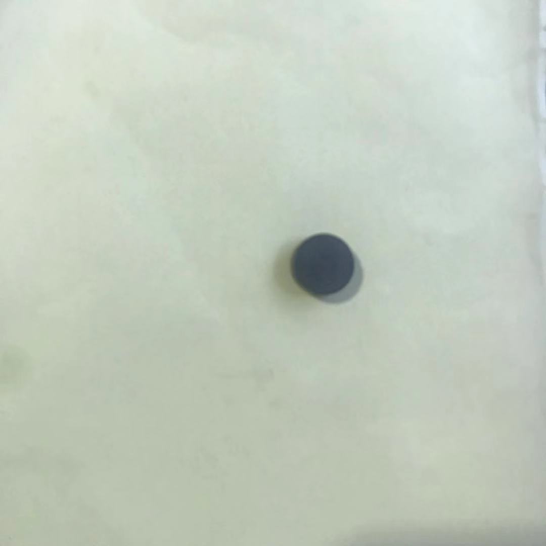 厂价直销 磁铁 圆形磁石 普通黑色铁氧铁 直径12*3 教具冰箱贴磁