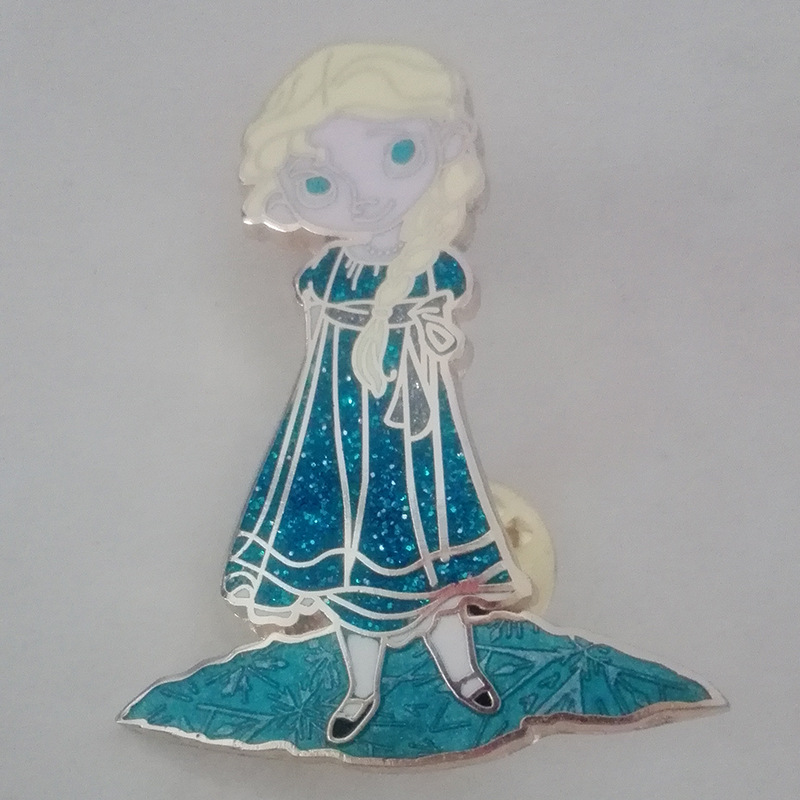 珐琅闪粉美女徽章 (2)